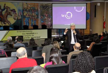 O assessor Paulo Vicente (Foto: Lucas Borges)